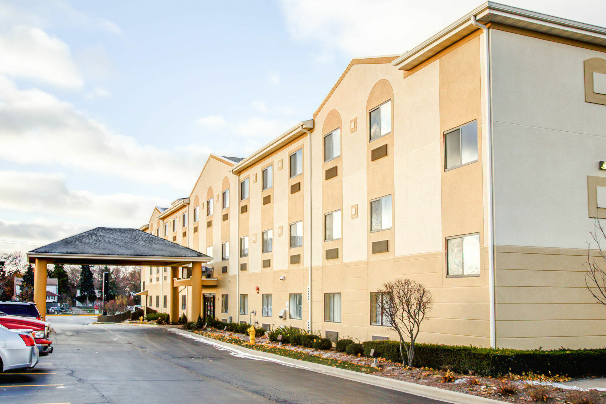 Comfort Suites Lombard - Addison Exterior foto